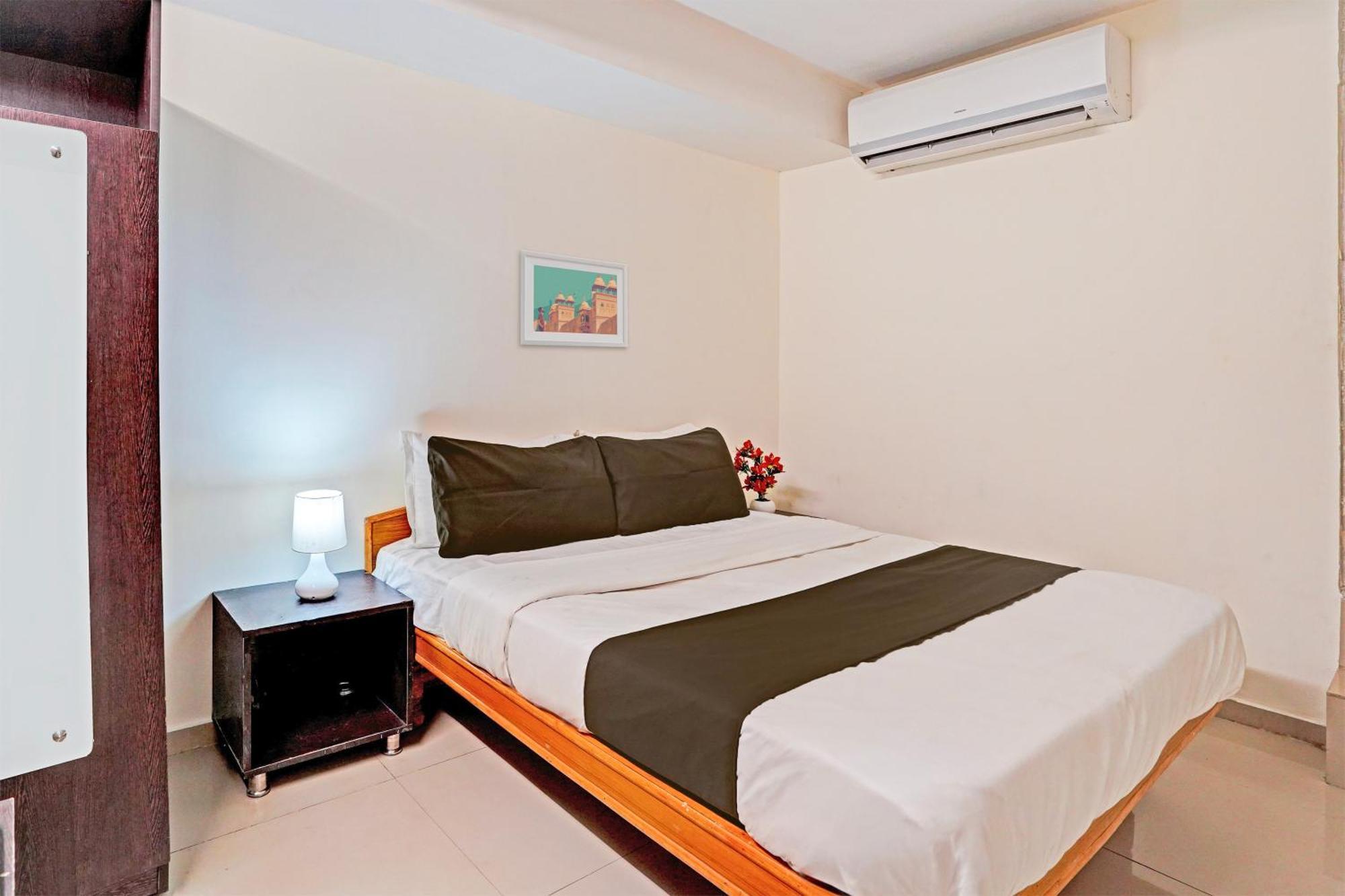Hotel O Himalaya Inn Amhedabad Dış mekan fotoğraf