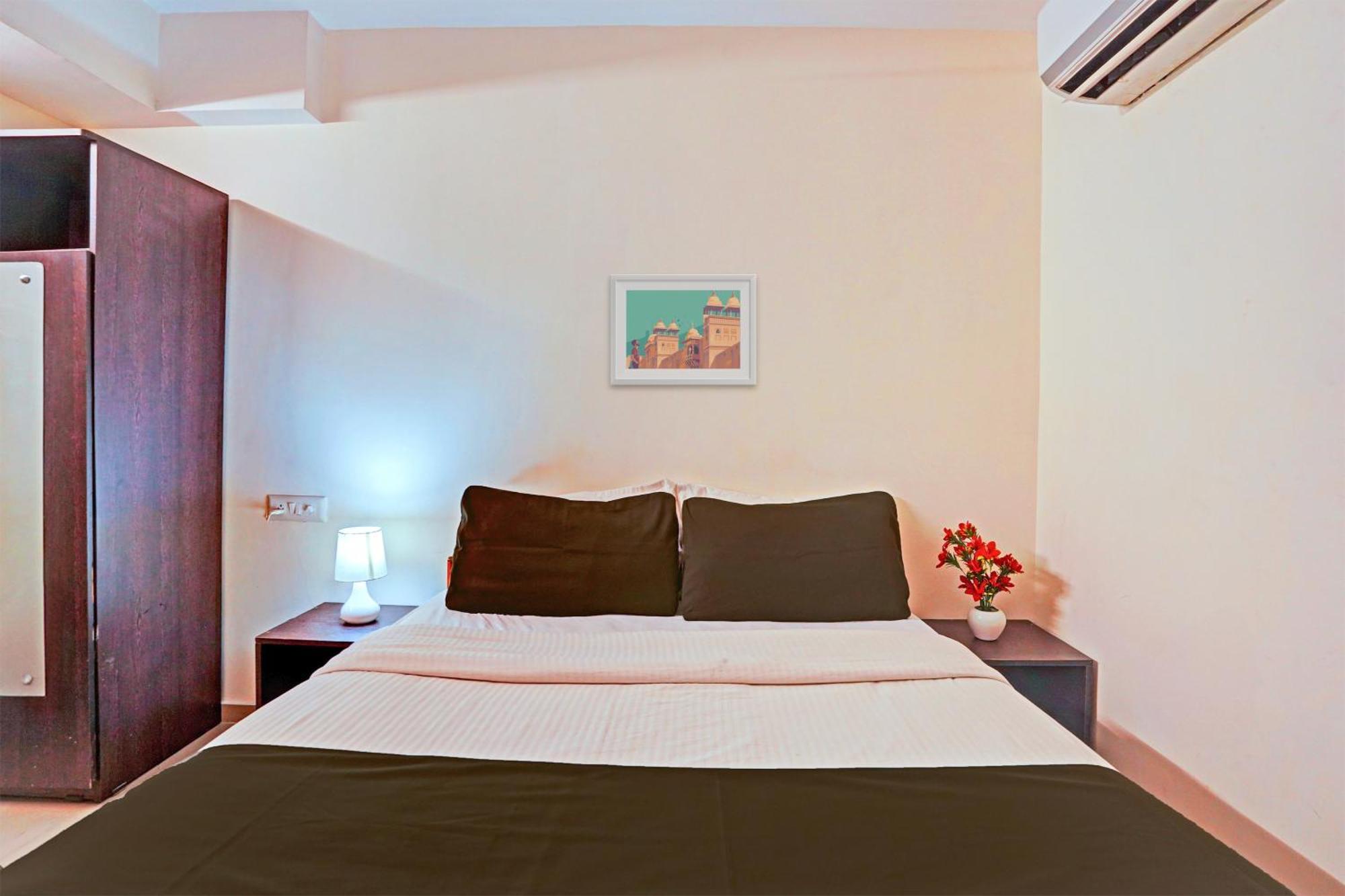 Hotel O Himalaya Inn Amhedabad Dış mekan fotoğraf