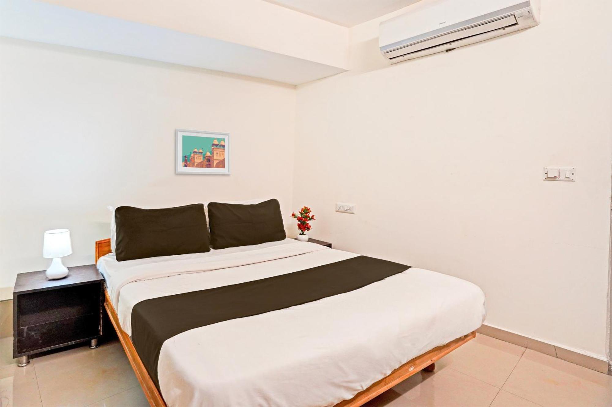 Hotel O Himalaya Inn Amhedabad Dış mekan fotoğraf